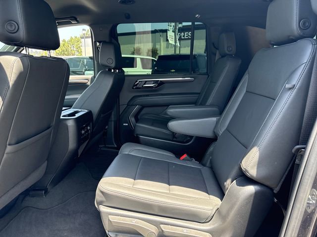 Certified 2026 Chevrolet Suburban LT w/ Comfort Package RWD image 22