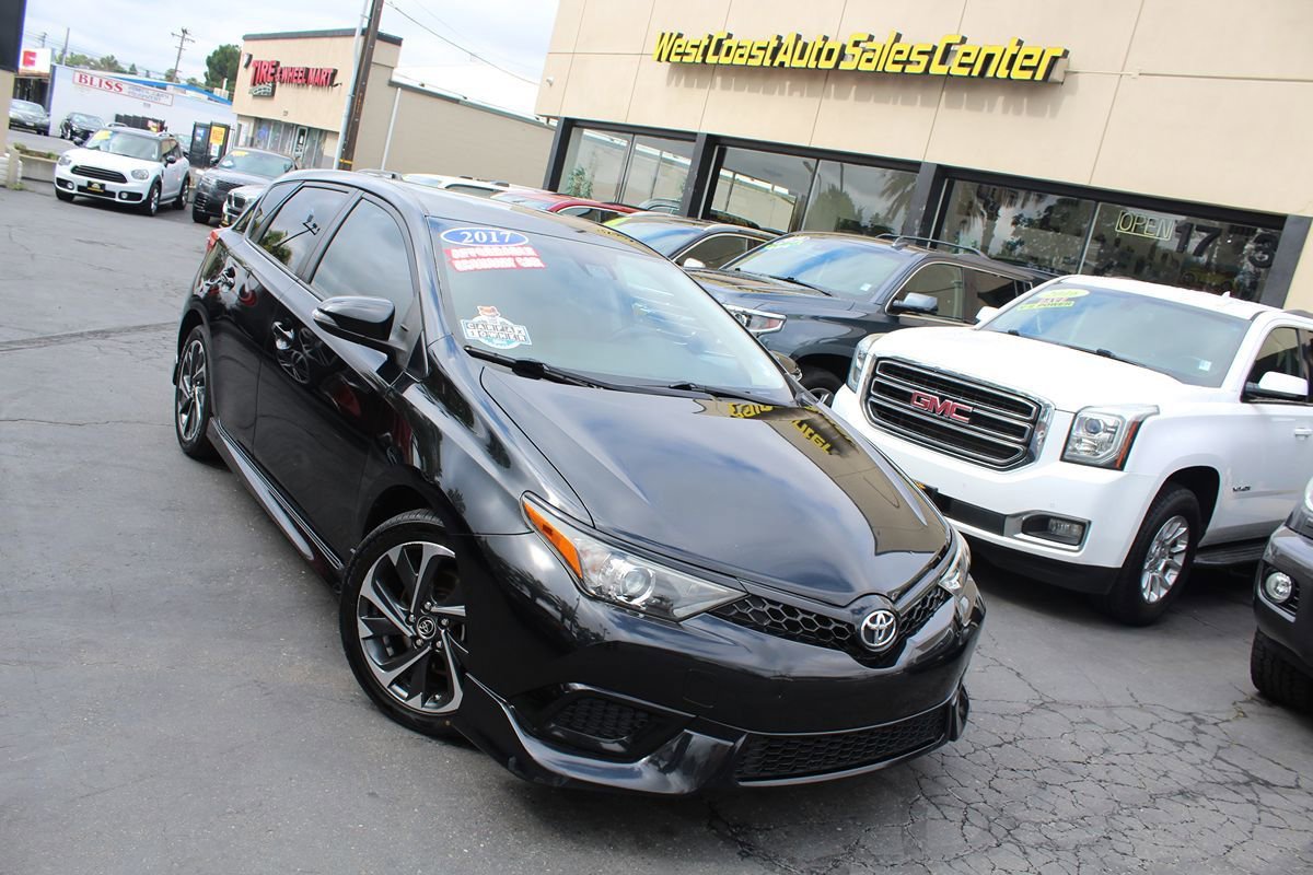 Used 2017 Toyota Corolla iM w/ Carpet Mat Package FWD image 33