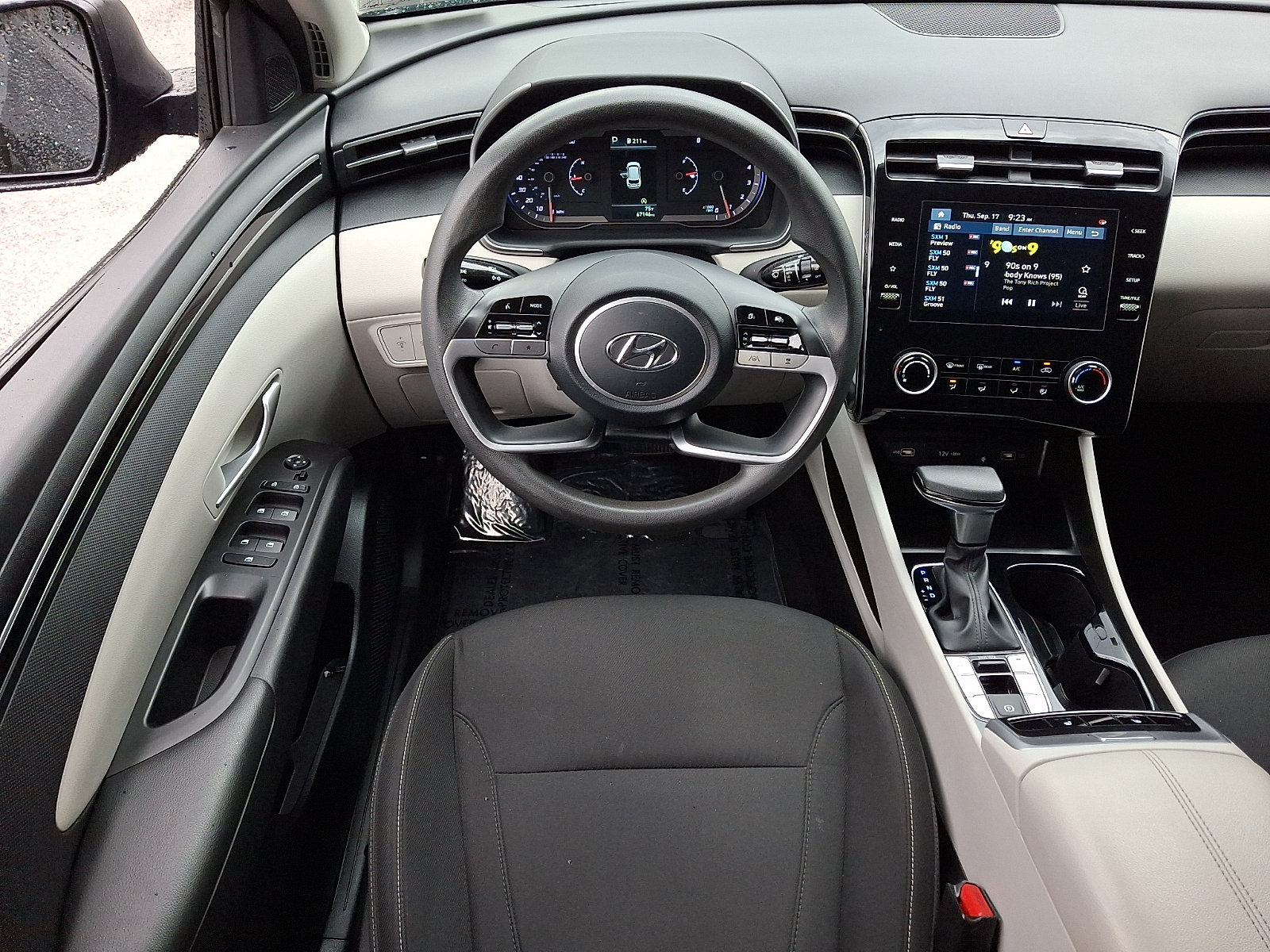 Used 2023 Hyundai Tucson SEL AWD/4WD image 12