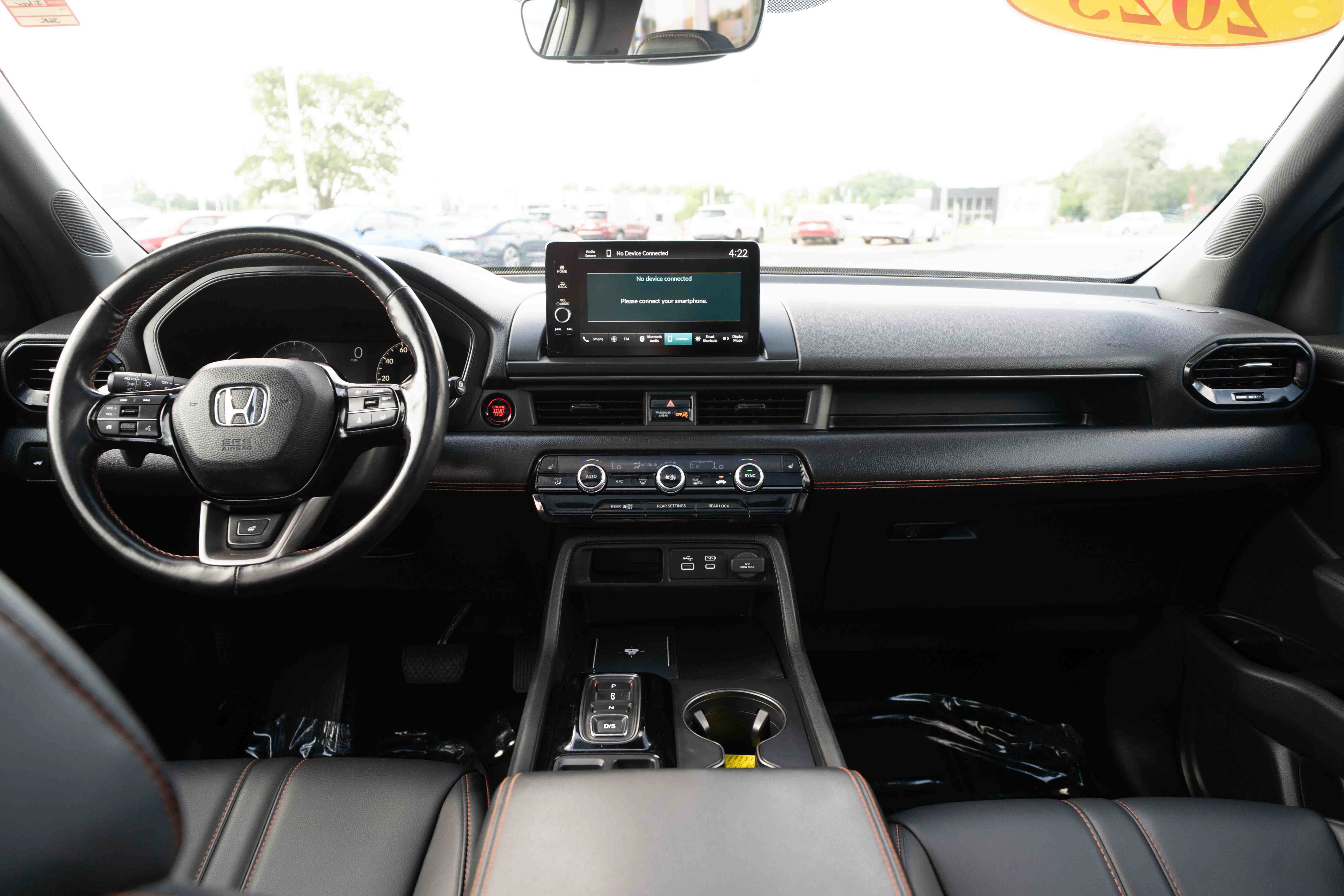 Used 2025 Honda Pilot TrailSport image 20