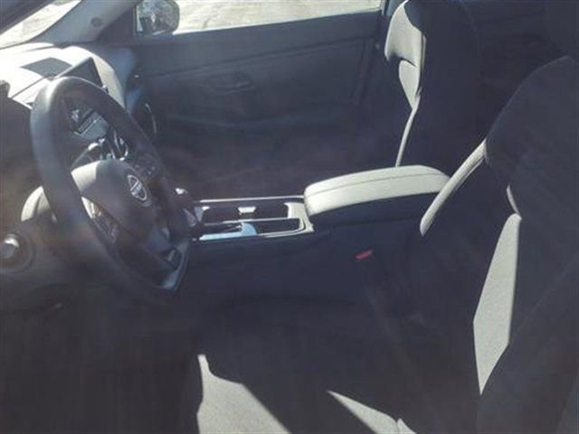 New 2025 Nissan Sentra S image 29