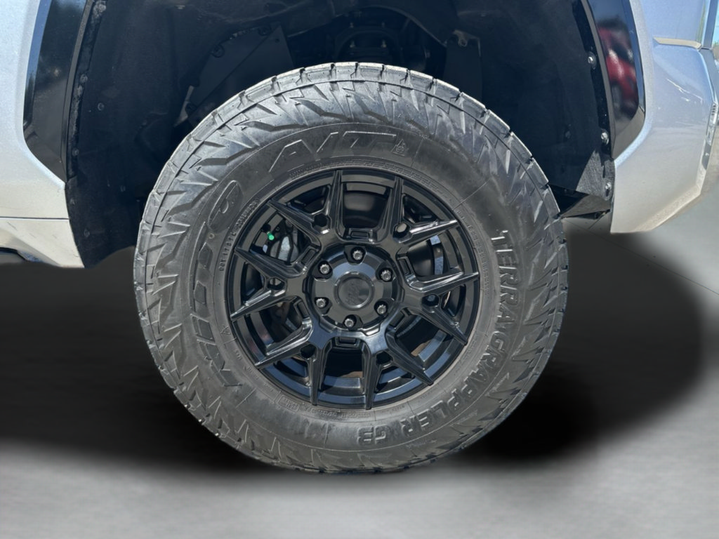 Used 2023 Toyota Tundra Platinum AWD/4WD image 40