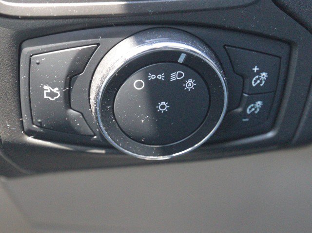 Used 2014 Ford Focus SE FWD image 16