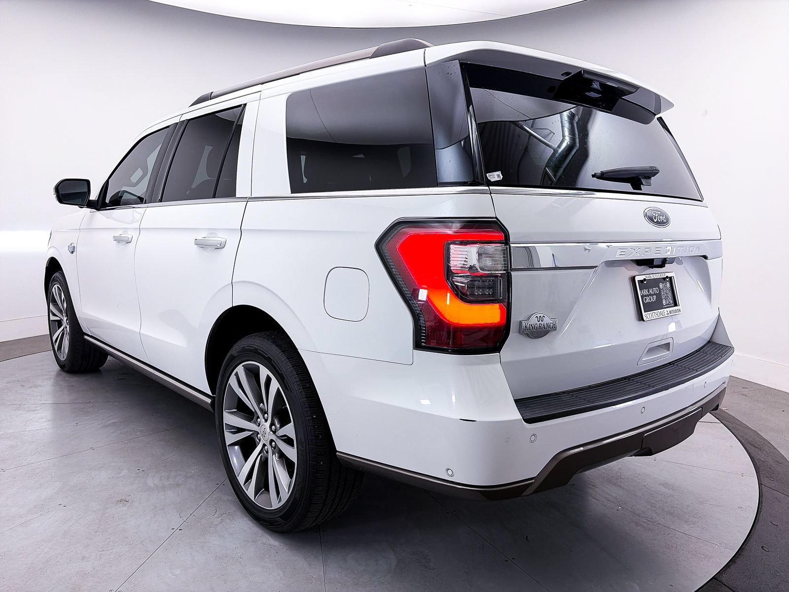 Used 2020 Ford Expedition King Ranch AWD/4WD image 16