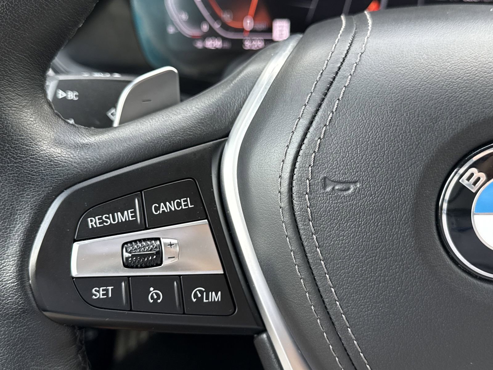 Used 2022 BMW X5 sDrive40i w/ Premium Package image 23