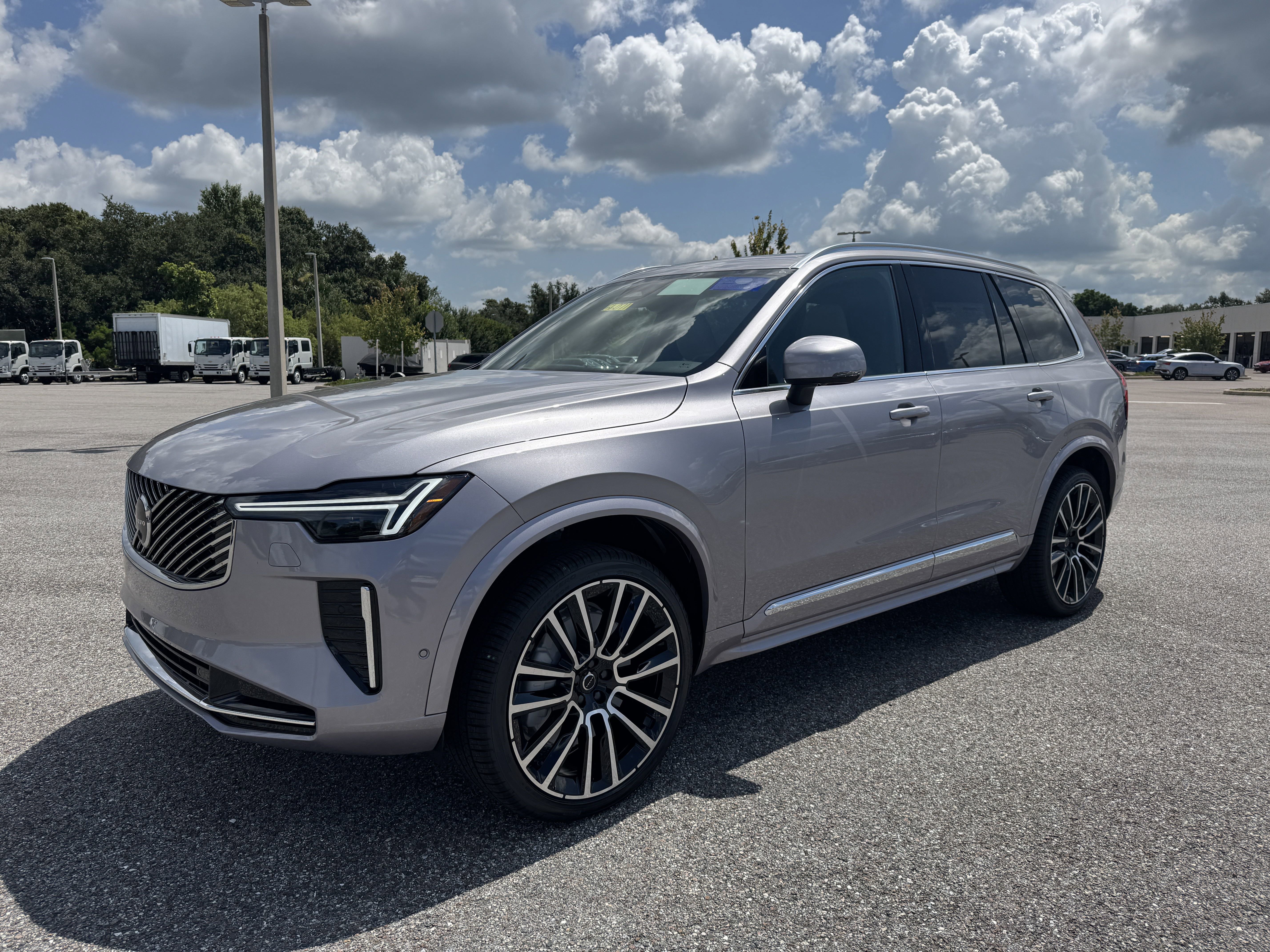New 2026 Volvo XC90 B6 Plus image 7