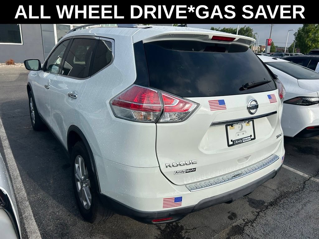 Used 2016 Nissan Rogue SV AWD/4WD image 3