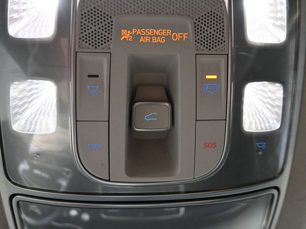 Used 2021 Genesis GV80 3.5T w/ Prestige Package 07 image 18