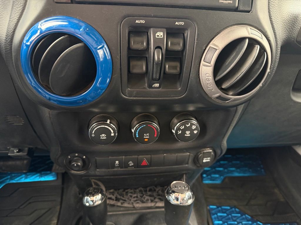 Used 2015 Jeep Wrangler Unlimited Sport w/ Quick Order Package 24S image 20