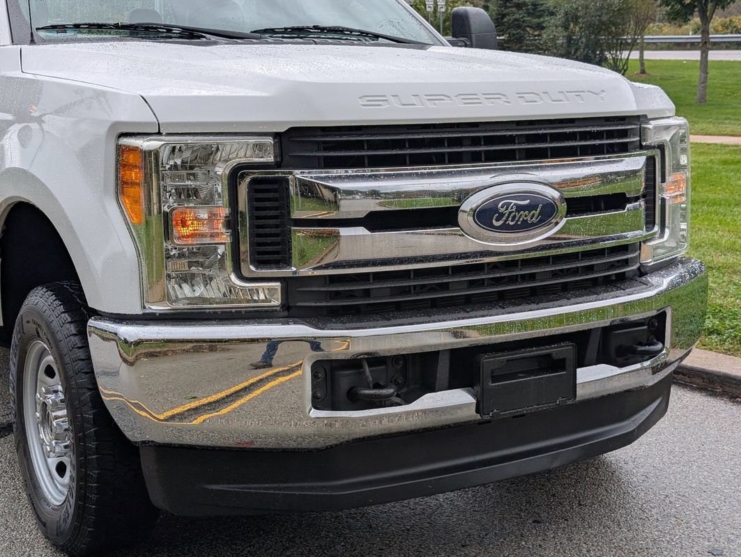 Used 2019 Ford F250 XL w/ Power Equipment Group AWD/4WD image 14