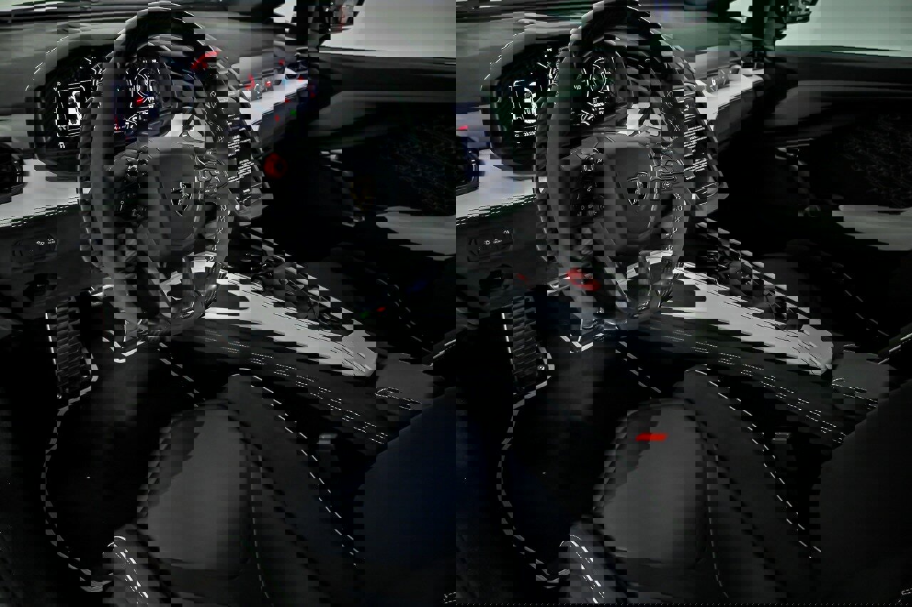 Used 2024 Lamborghini Revuelto image 28