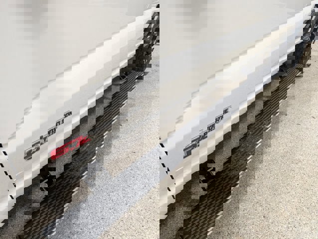 Used 2025 Ford F350 Platinum image 8