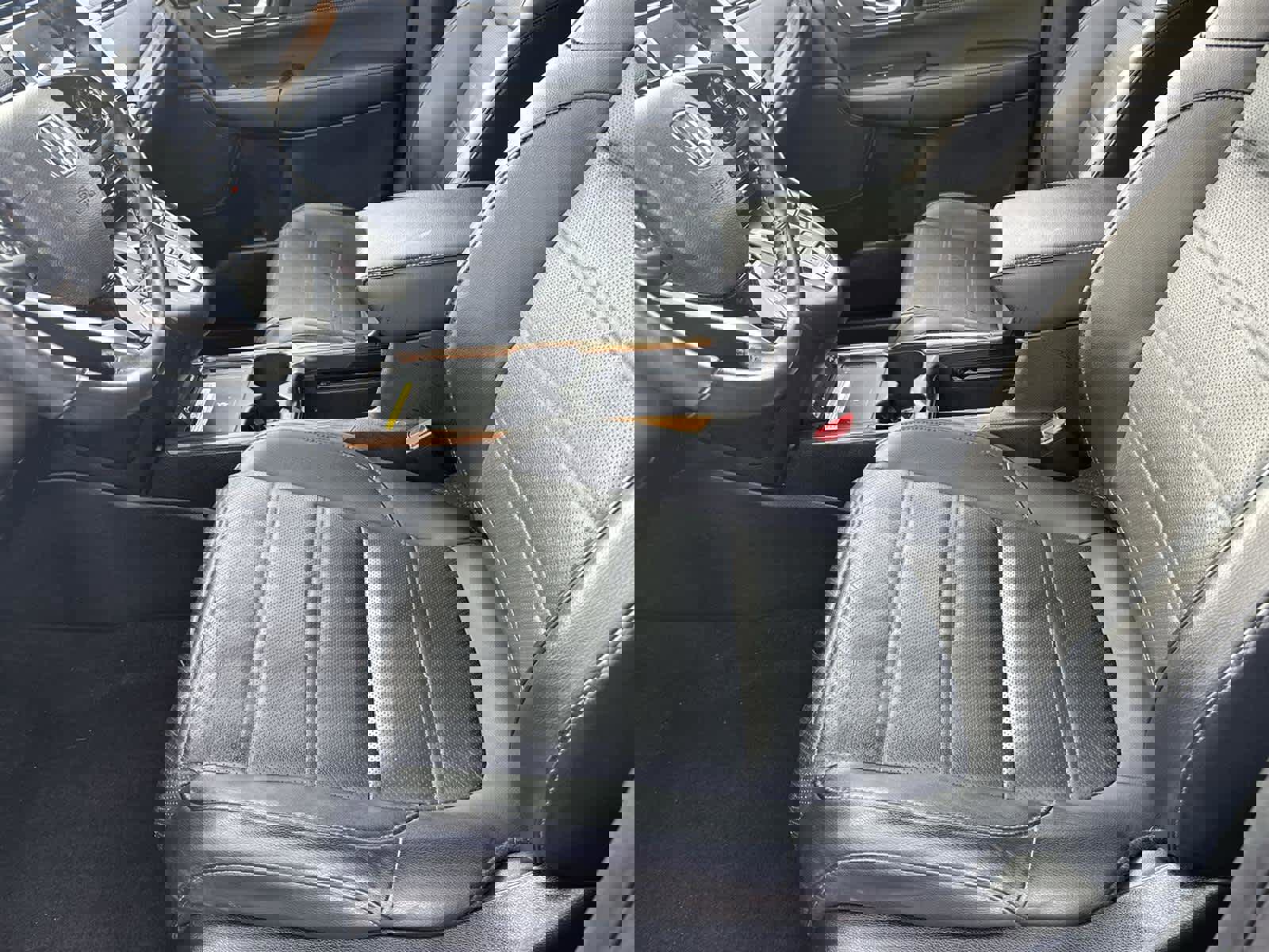 Used 2020 Honda CR-V Touring image 12