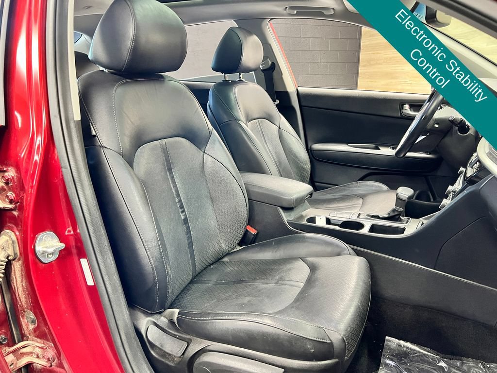 Used 2020 Kia Optima SE FWD image 8