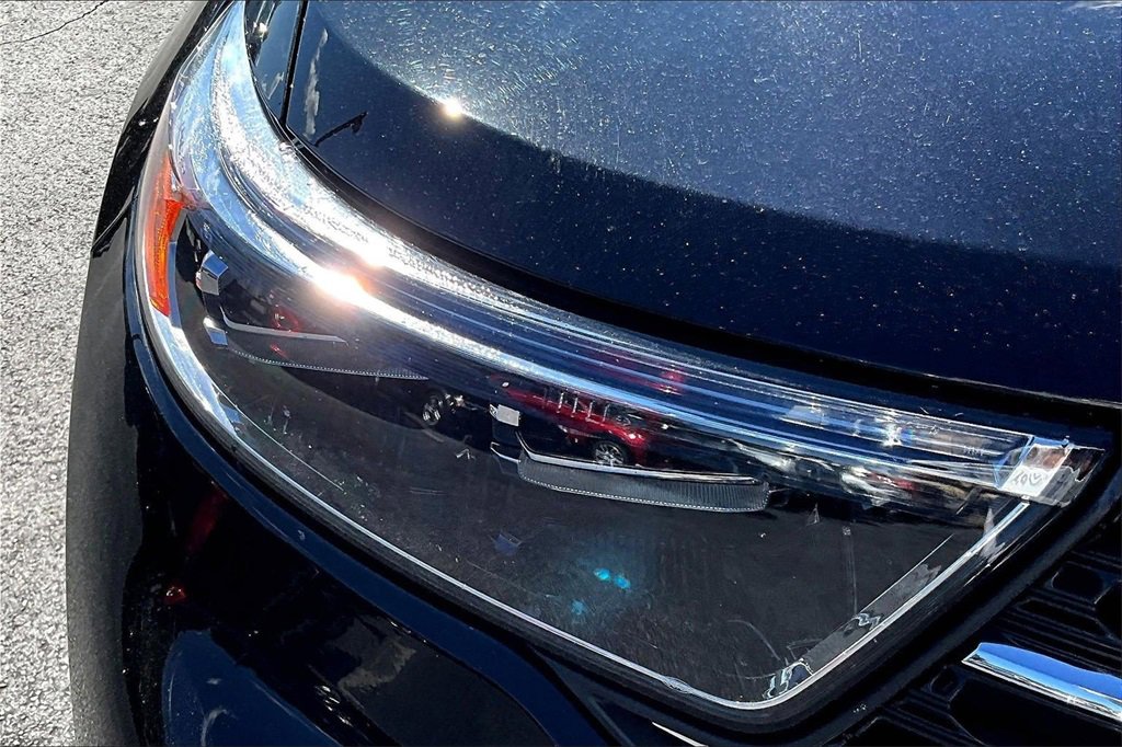 Used 2023 Ford Explorer XLT image 30