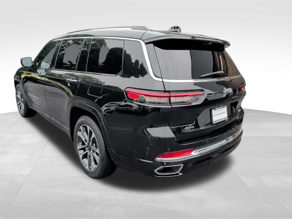 Used 2023 Jeep Grand Cherokee L Overland w/ Luxury Tech Group IV AWD/4WD image 3