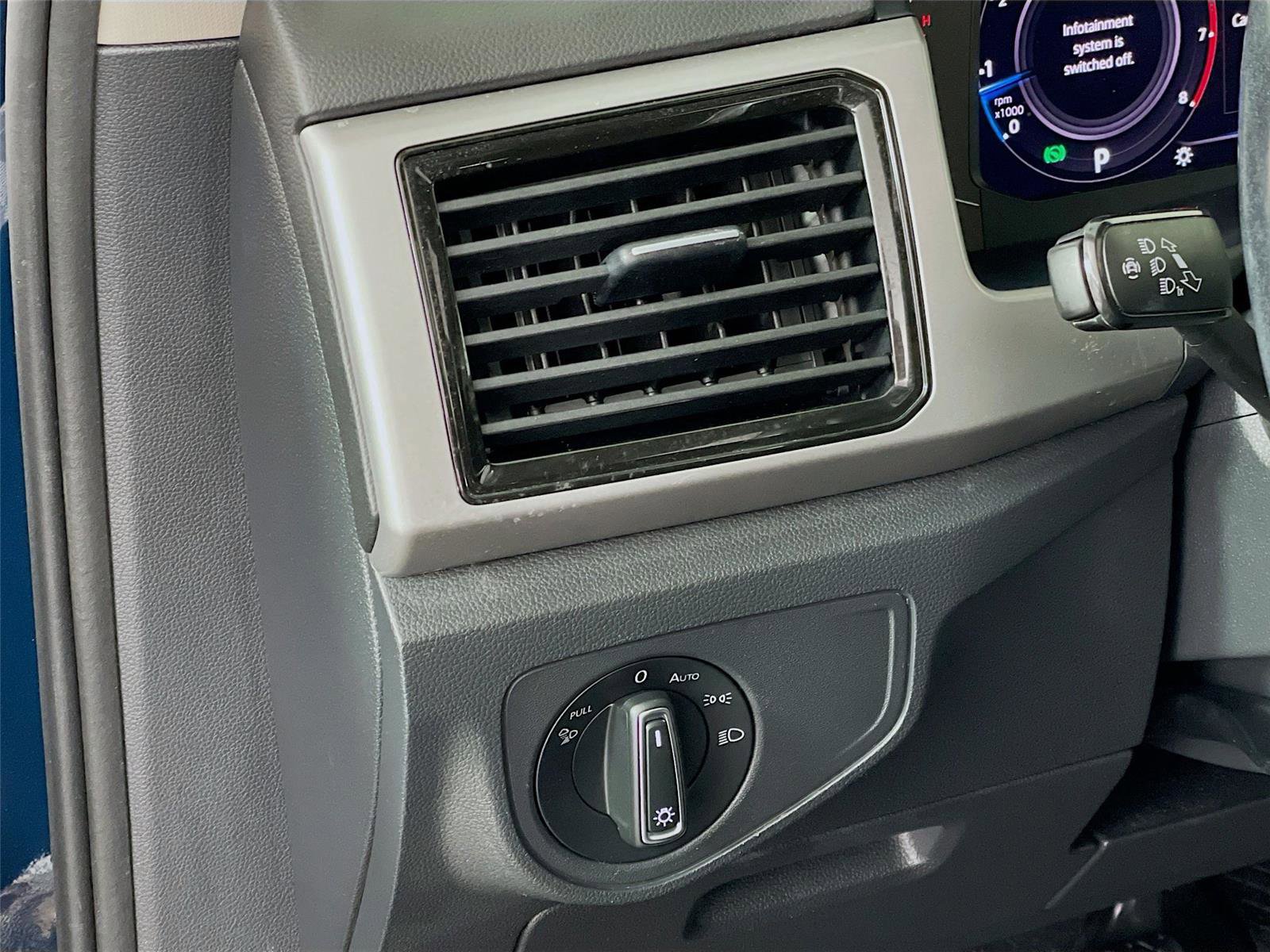 Used 2021 Volkswagen Atlas SEL image 14