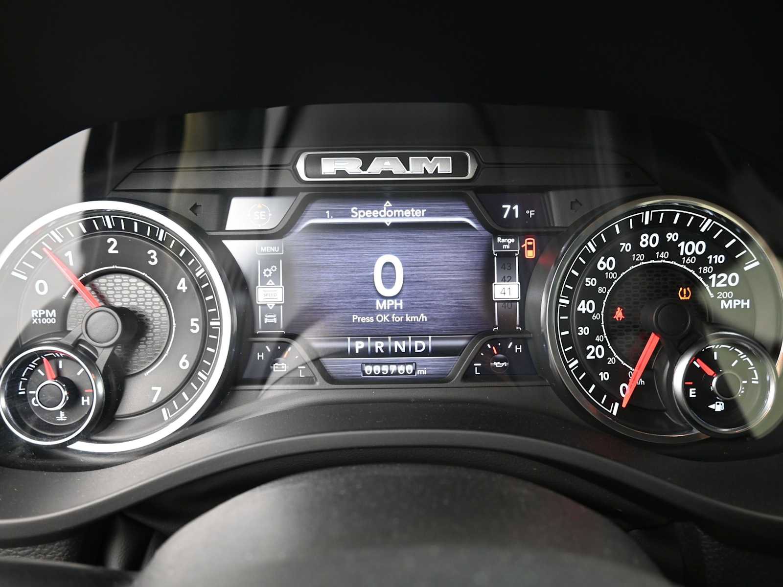 Used 2022 RAM 1500 Big Horn image 7