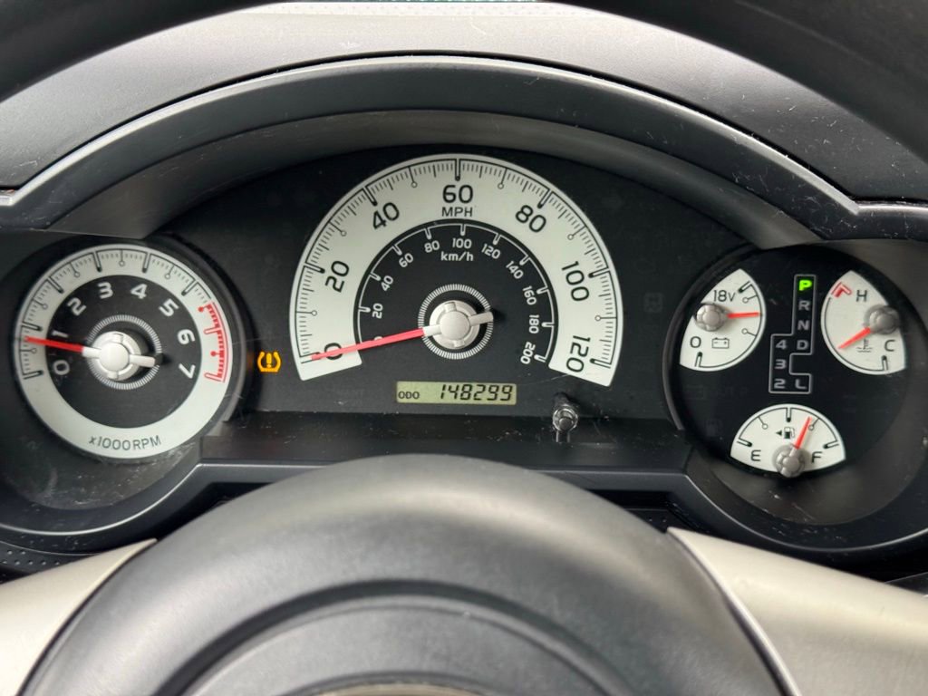 Used 2008 Toyota FJ Cruiser 4WD image 2