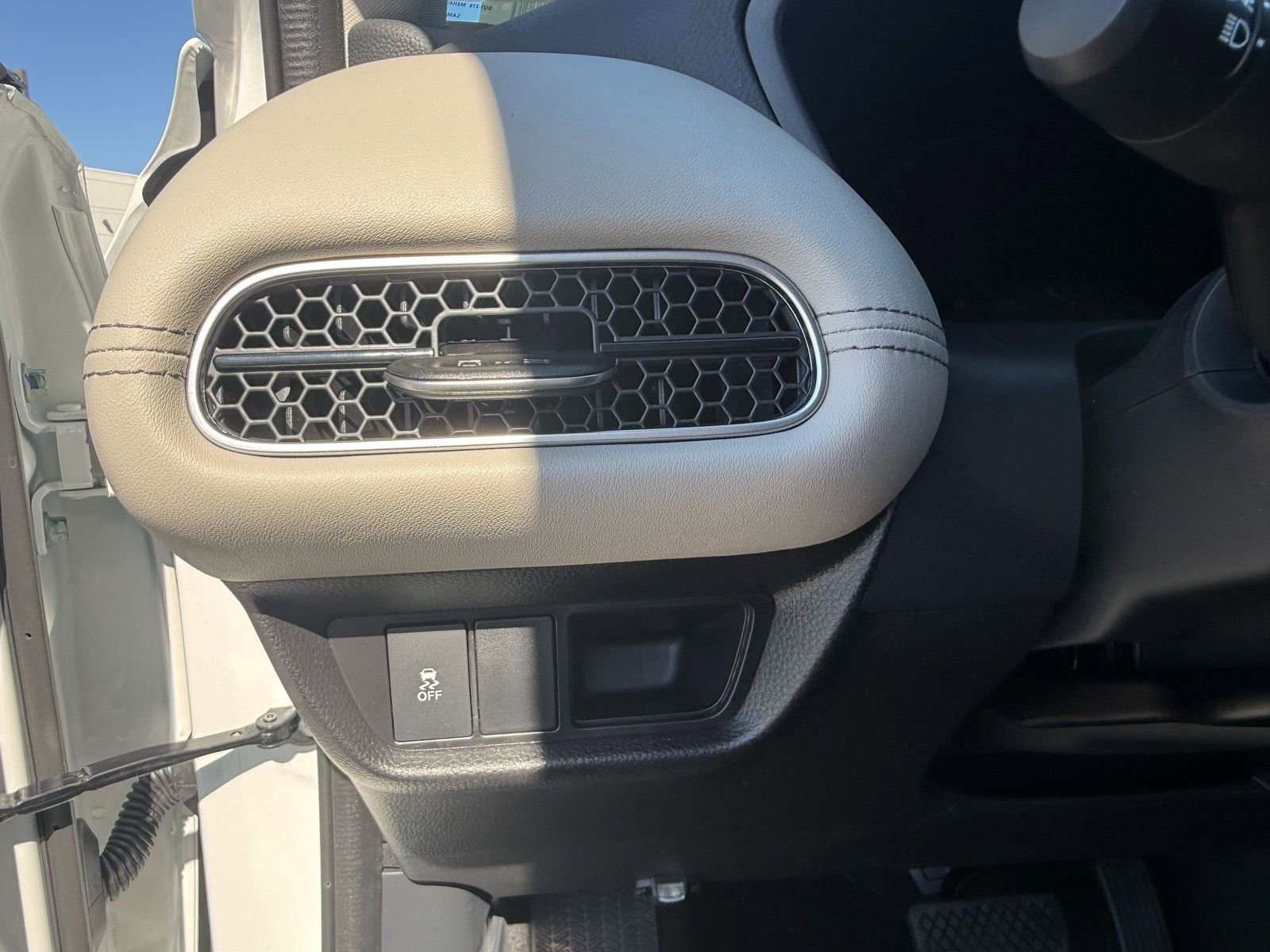 New 2026 Honda HR-V EX-L image 14