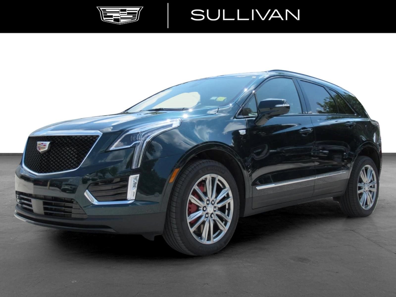 Certified 2026 Cadillac XT5 Sportv w/ LPO, Floor Liner Package AWD/4WD image 4