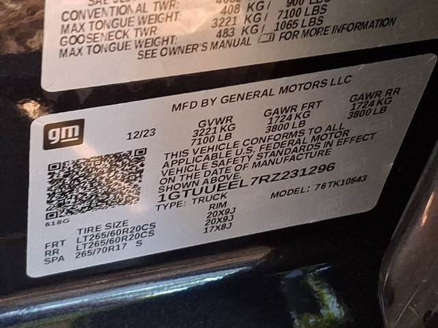 Used 2024 GMC Sierra 1500 AT4 w/ Technology Package AWD/4WD image 28