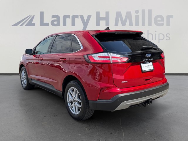 Certified 2023 Ford Edge SEL w/ Convenience Package AWD/4WD image 3