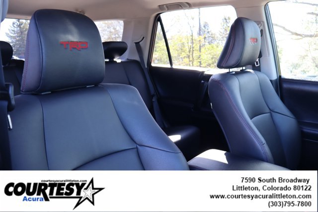 Used 2019 Toyota 4Runner TRD Off-Road Premium AWD/4WD image 33