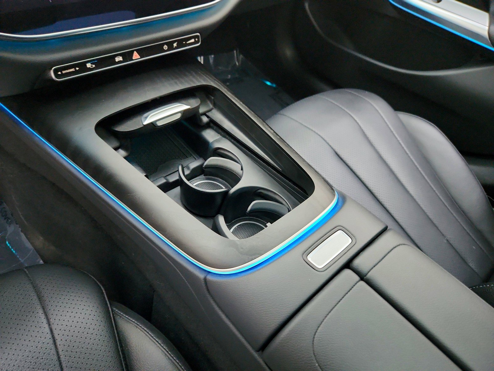 Certified 2025 Mercedes-Benz E 350 4MATIC Sedan image 22