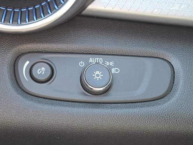 New 2026 Chevrolet Trax LT w/ Driver Confidence Package image 11