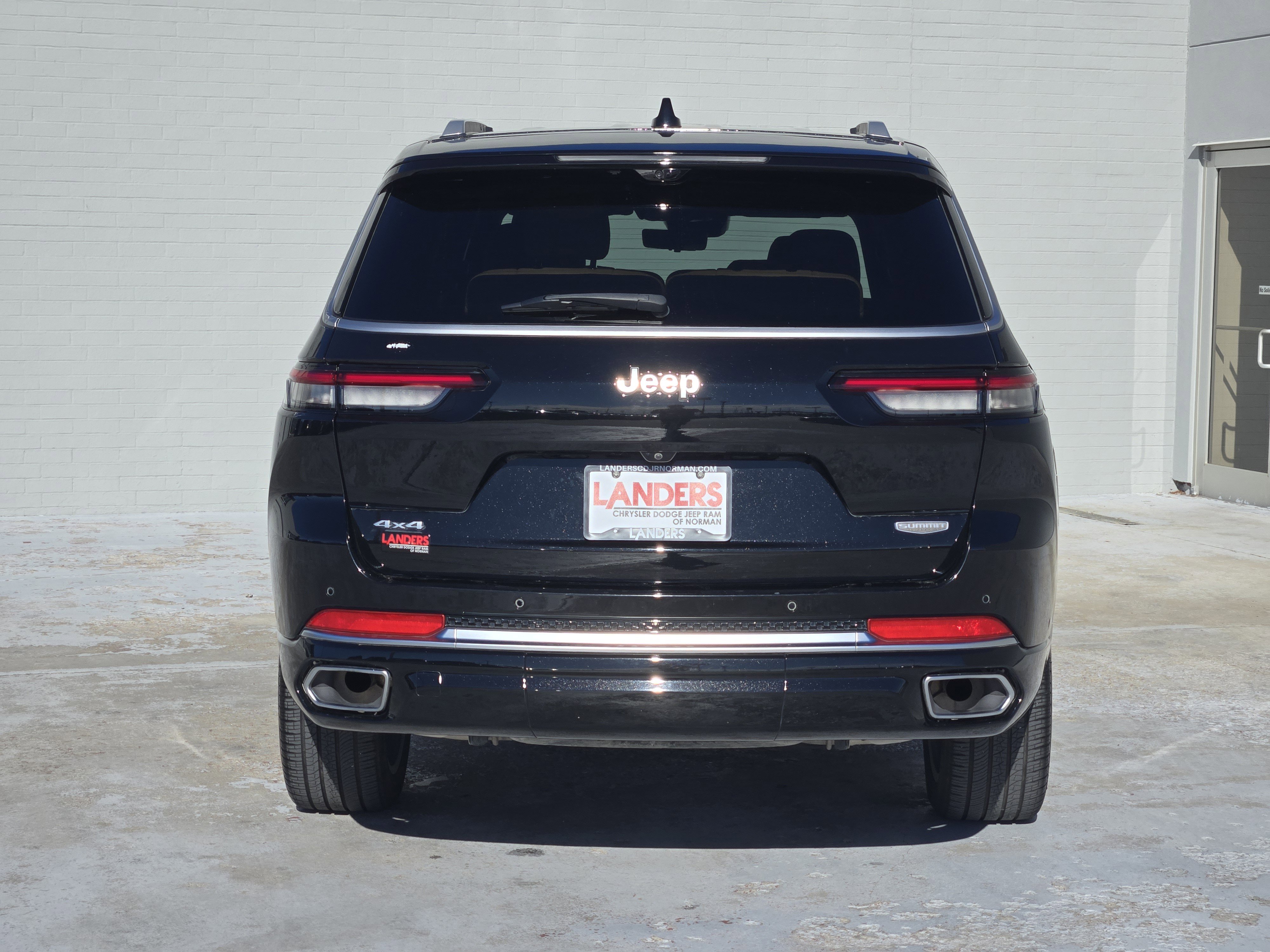 Used 2024 Jeep Grand Cherokee L Summit image 7