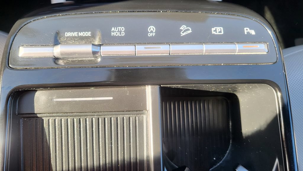 Used 2025 Hyundai Tucson Limited FWD image 39