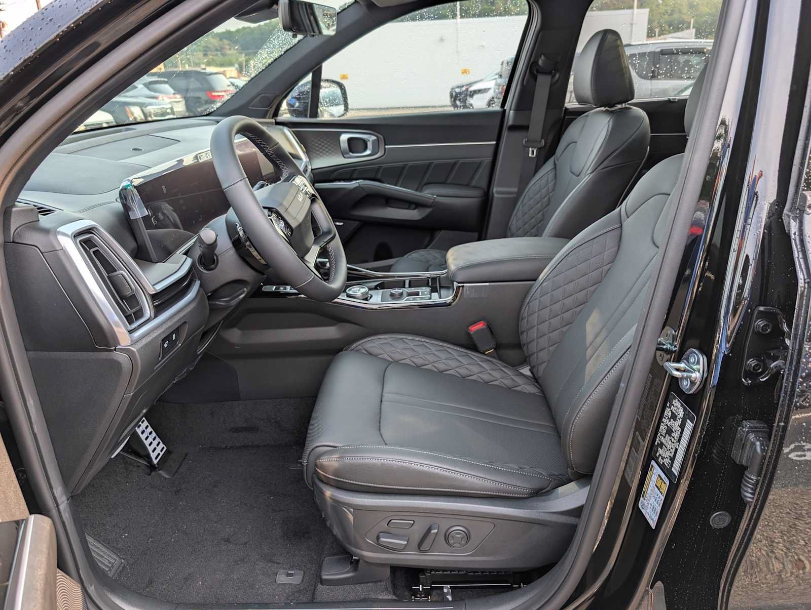 New 2026 Kia Sorento SX Prestige AWD/4WD image 4