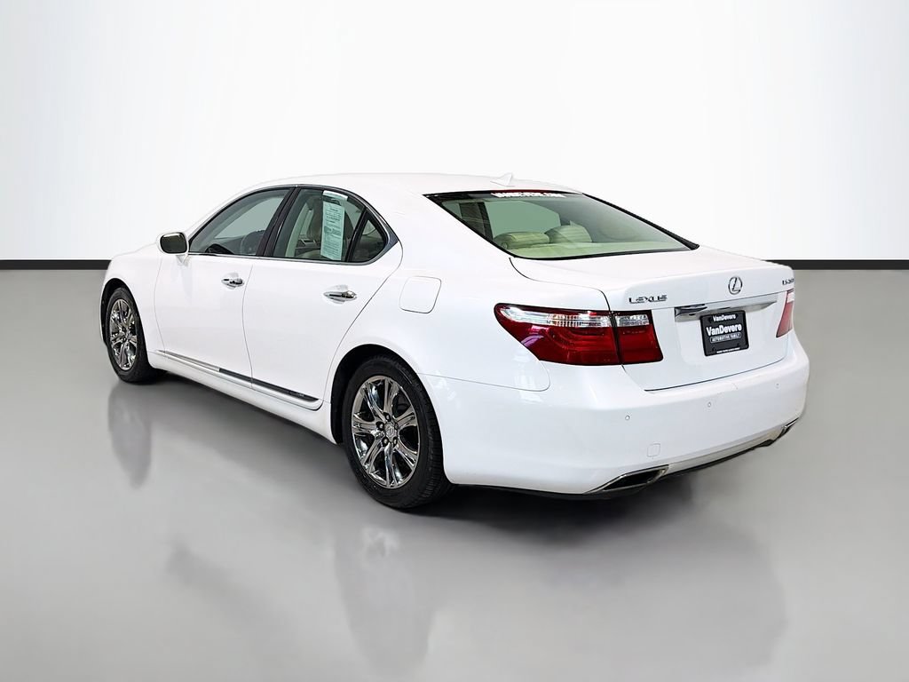 Used 2008 Lexus LS 460 RWD image 7