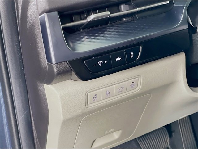 Used 2024 Kia Carnival SX Prestige image 11