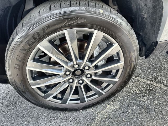 Used 2024 Lexus GX 550 w/ Cold Area Package image 19