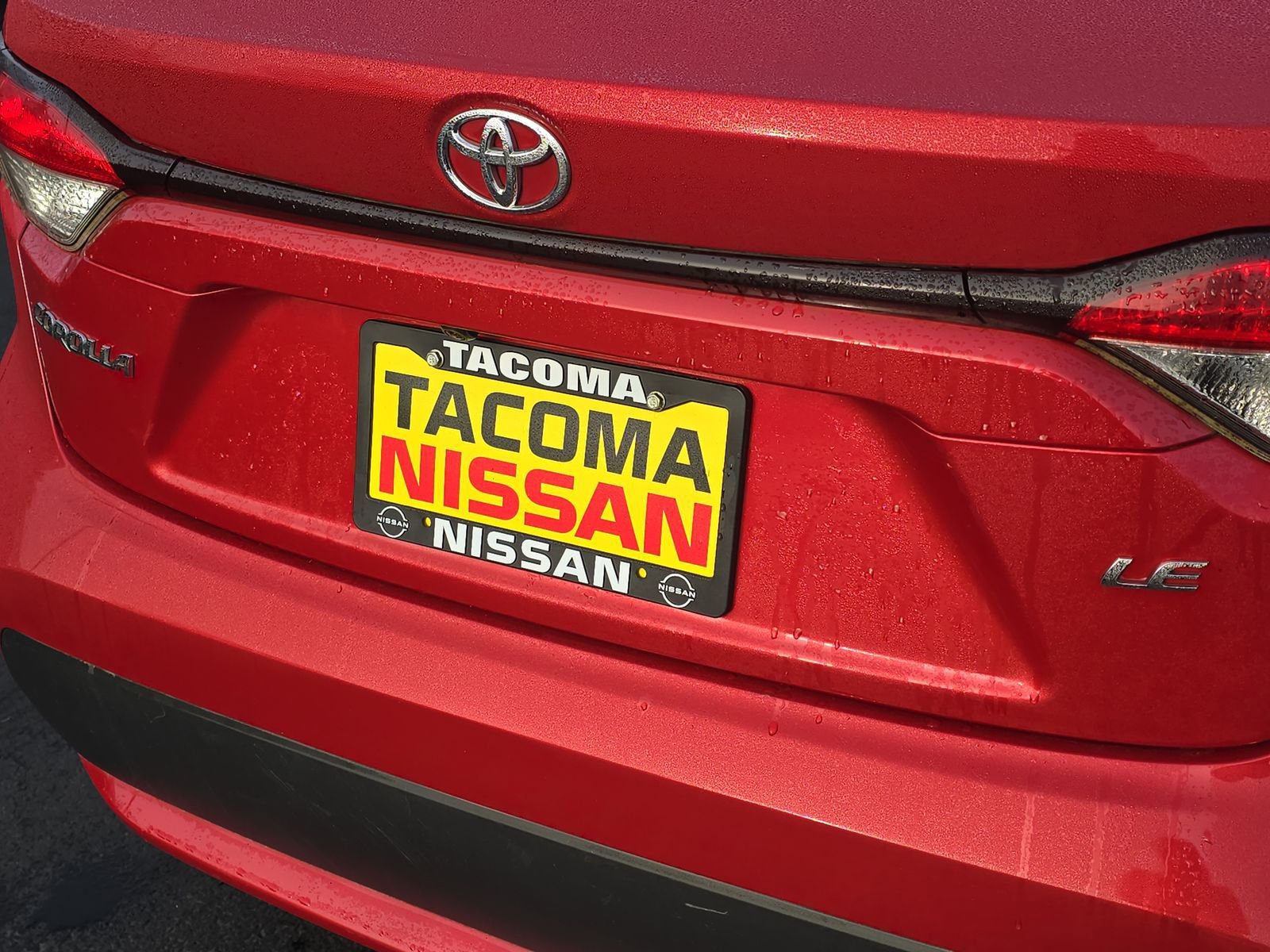 Used 2020 Toyota Corolla LE image 27