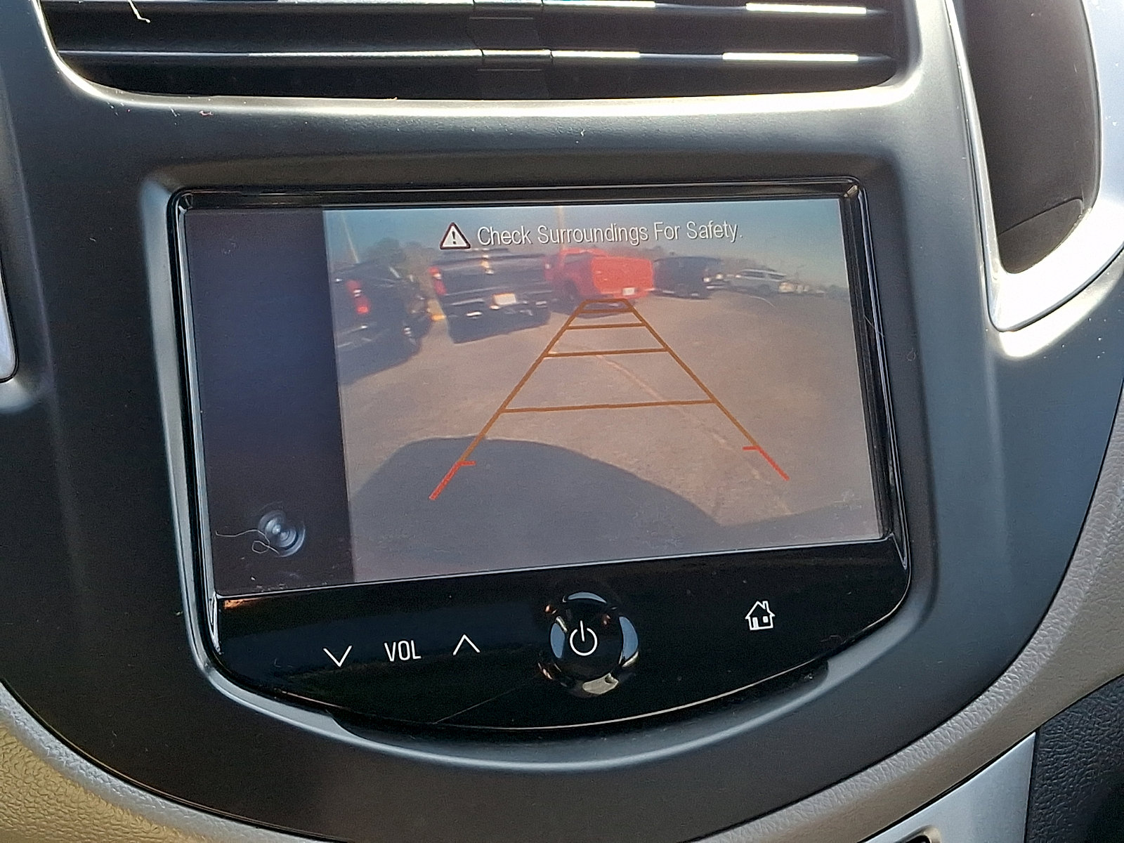 Used 2016 Chevrolet Trax LT w/ LT Sun and Sound Package image 18