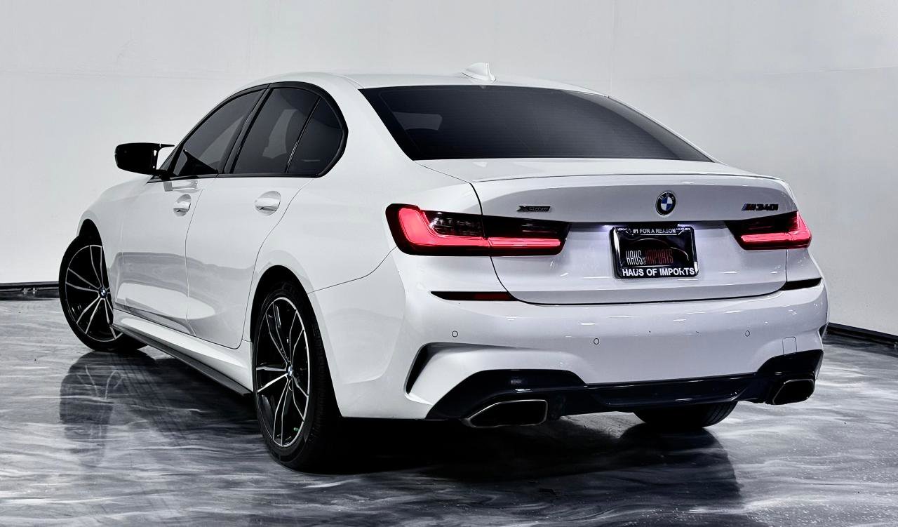 Used 2022 BMW M340i xDrive w/ Driving Assistance Package image 11