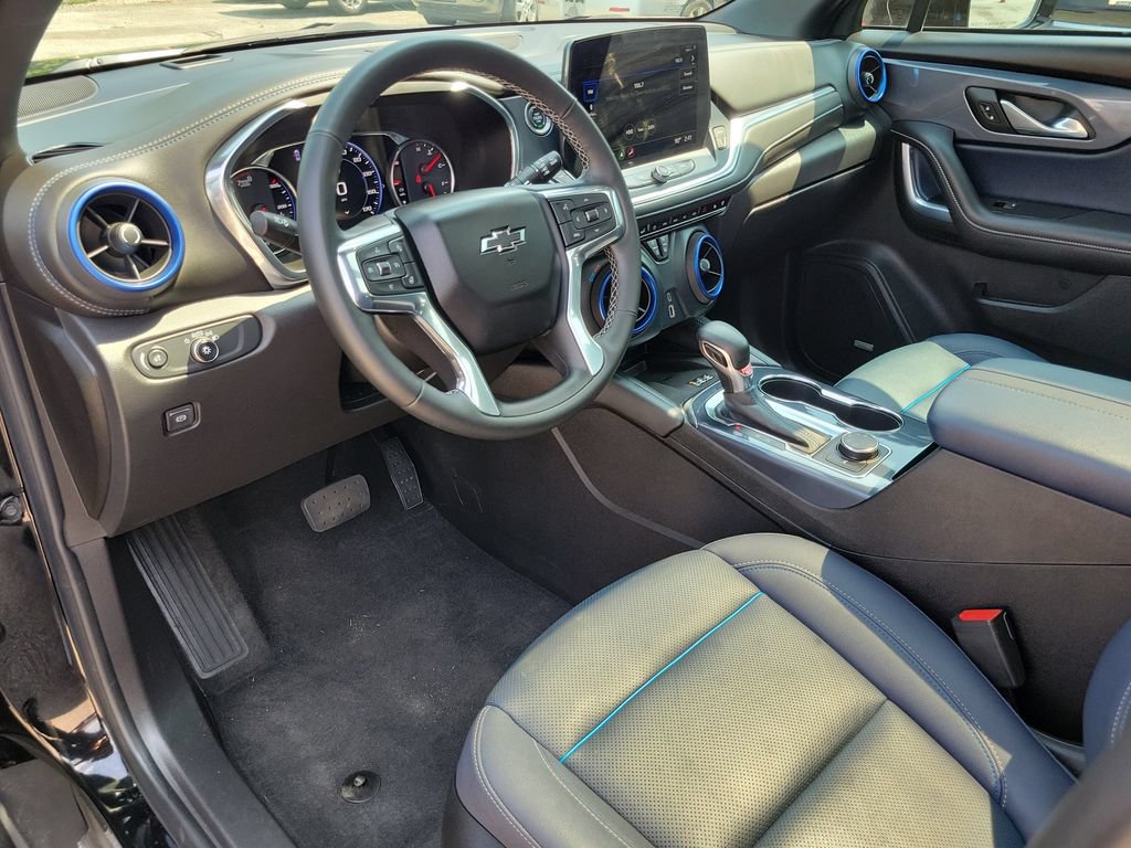 Used 2023 Chevrolet Blazer RS w/ Driver Confidence II Package AWD/4WD image 22