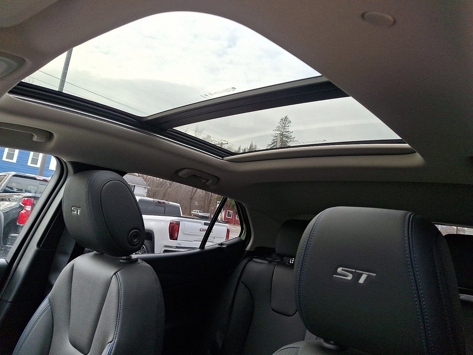 New 2026 Buick Encore GX Sport Touring w/ Advanced Technology Package image 14