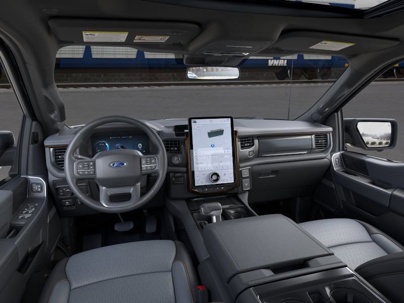 New 2025 Ford F150 Lightning Lariat image 31