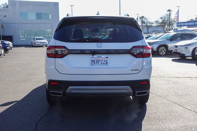 Used 2024 Honda Pilot Touring image 9