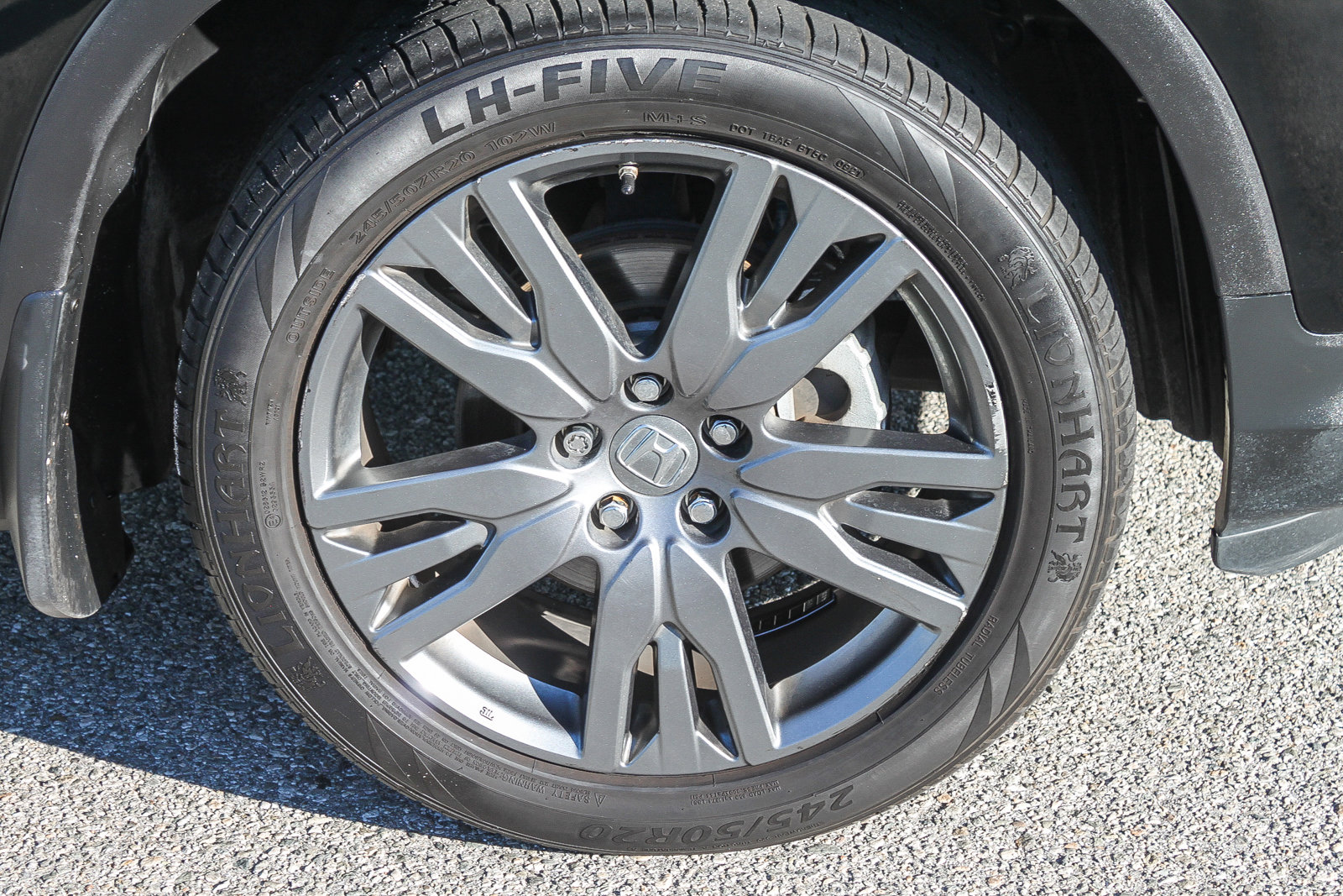 Used 2022 Honda Pilot Sport image 13