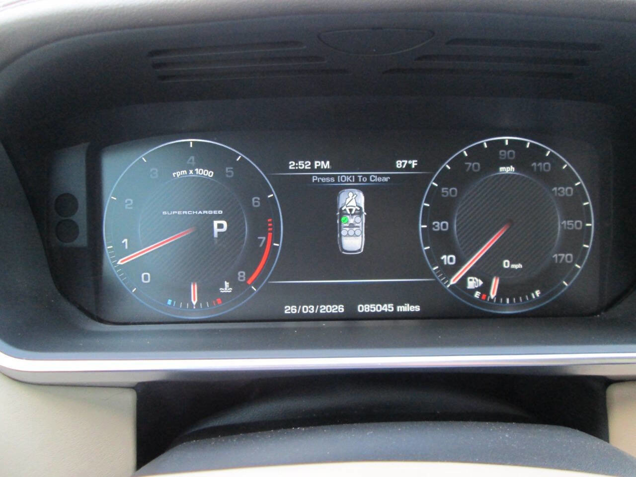 Used 2016 Land Rover Range Rover Supercharged image 4