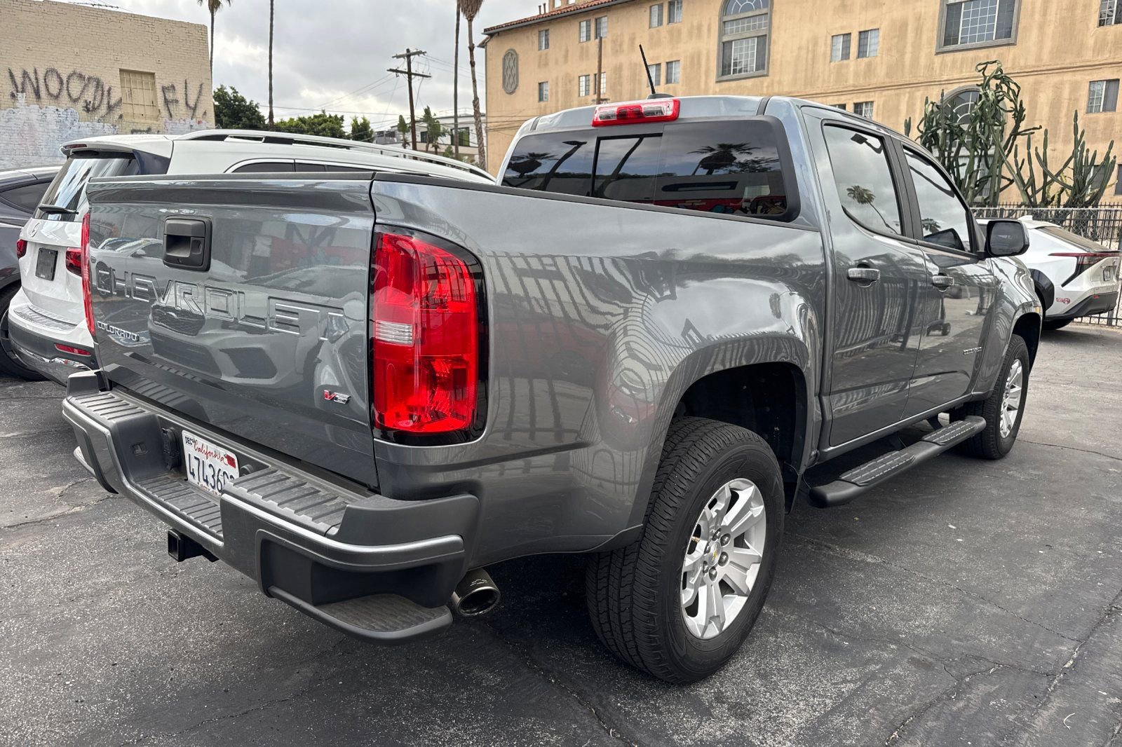 Used 2021 Chevrolet Colorado LT w/ LT Convenience Package image 5
