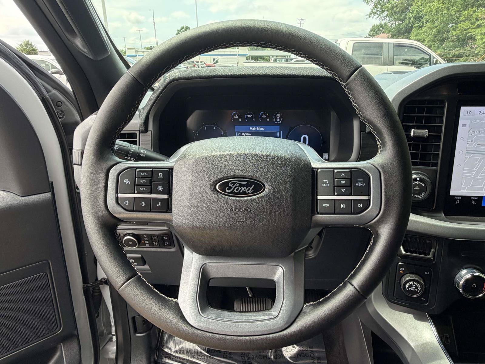 Used 2025 Ford F150 XLT w/ Equipment Group 302A MID AWD/4WD image 12