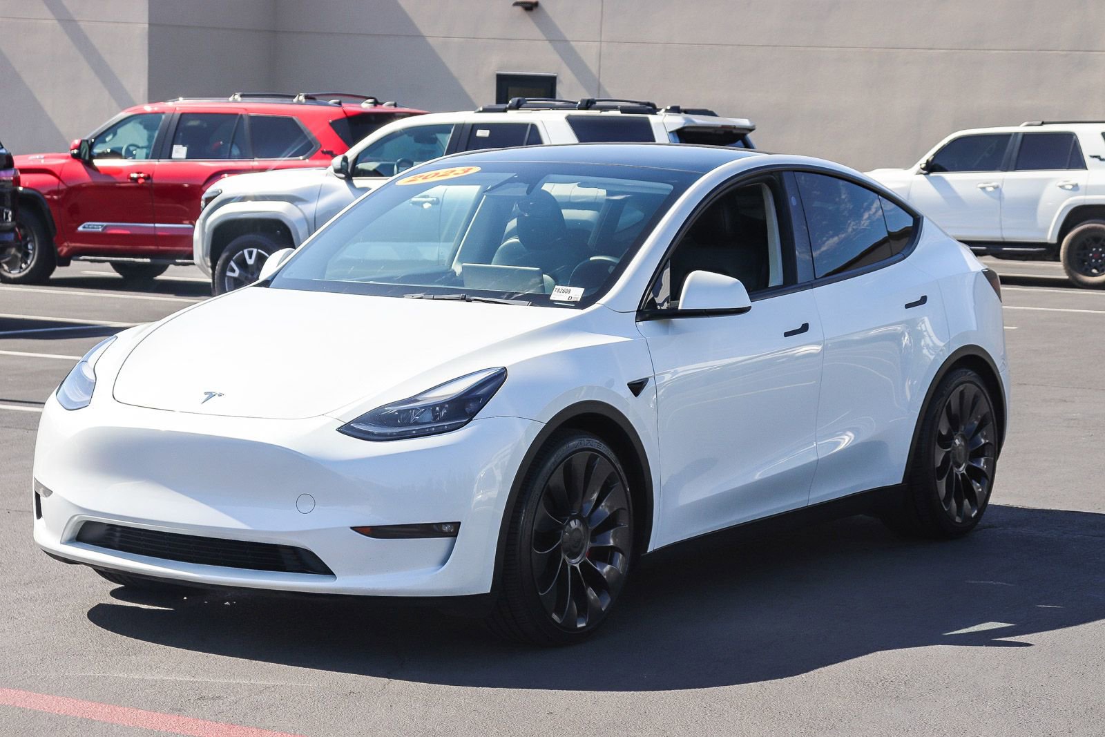 Used 2023 Tesla Model Y Performance AWD/4WD image 2