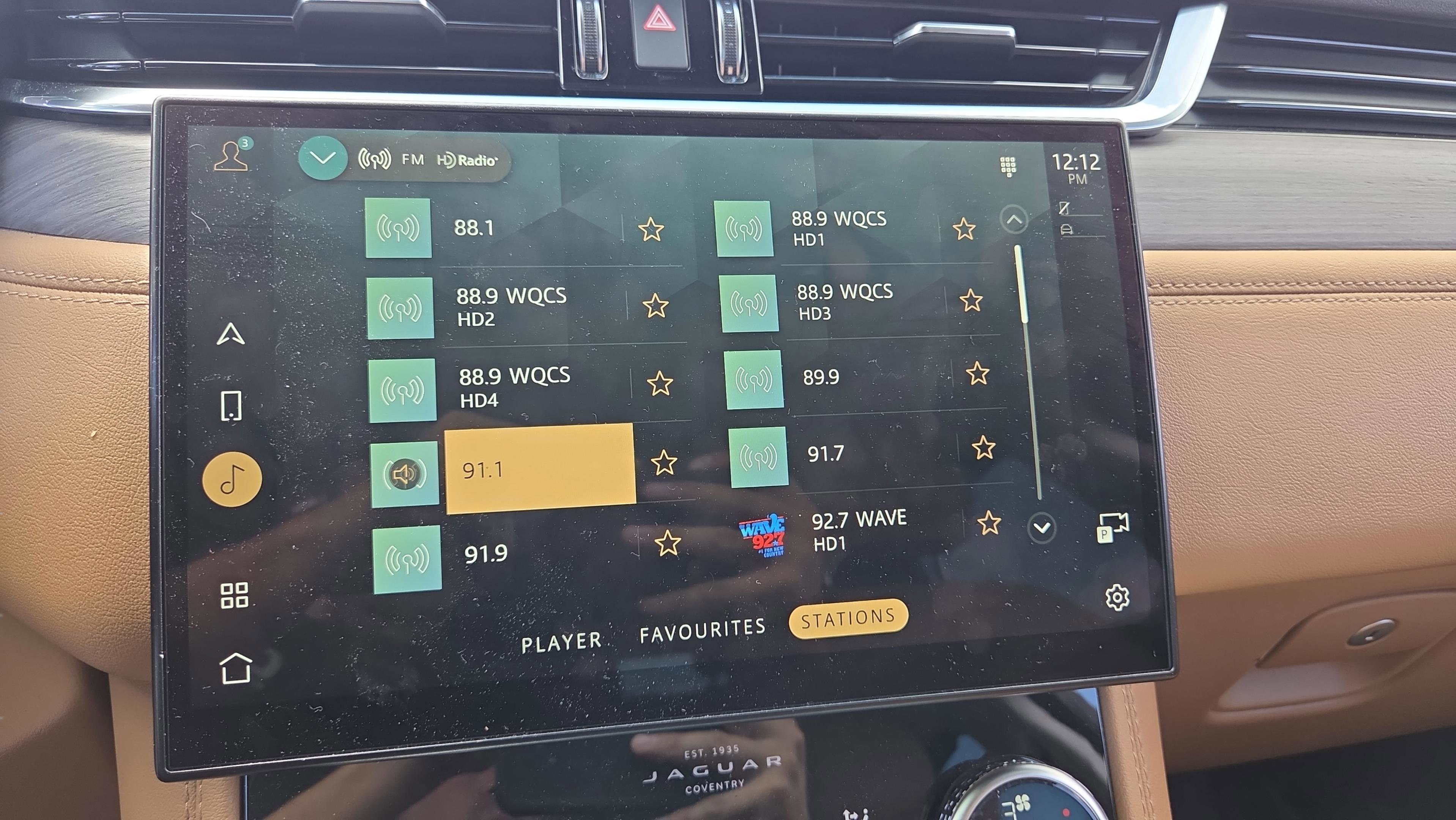 Used 2022 Jaguar F-PACE S image 32