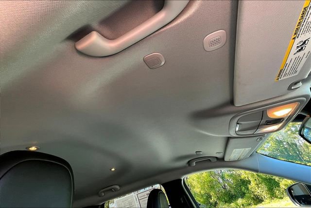 Used 2020 Jeep Cherokee Latitude Lux w/ Quick Order Package 2YH Lux image 17